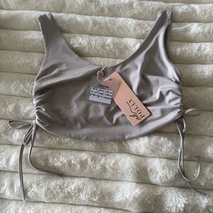NWT oh Polly grey cropped cami top